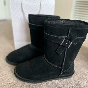 Women’s bearpaw Val Mid calf boot